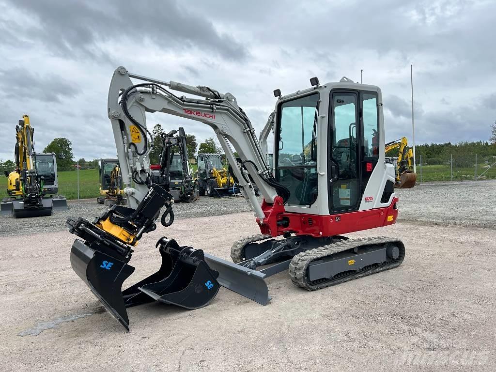 Takeuchi TB225 Minibagger < 7t
