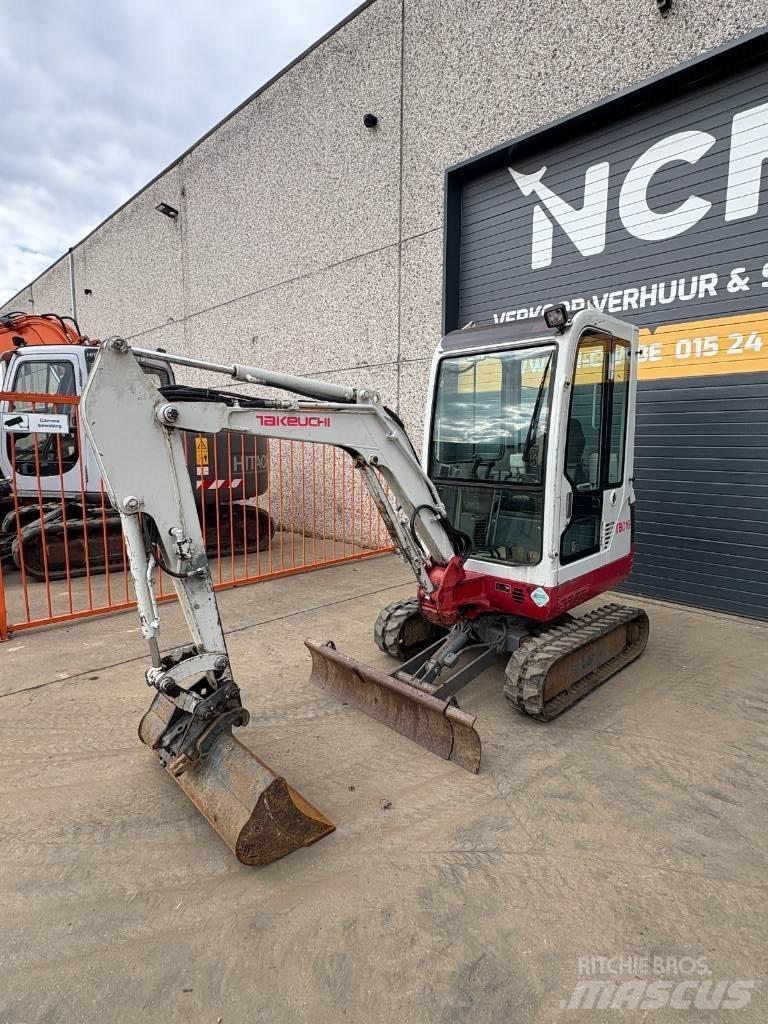 Takeuchi TB016 Minibagger < 7t
