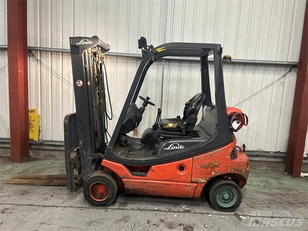Linde H20T-03 Gas Stapler