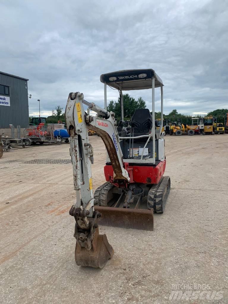 Takeuchi TB 215 R Minibagger < 7t