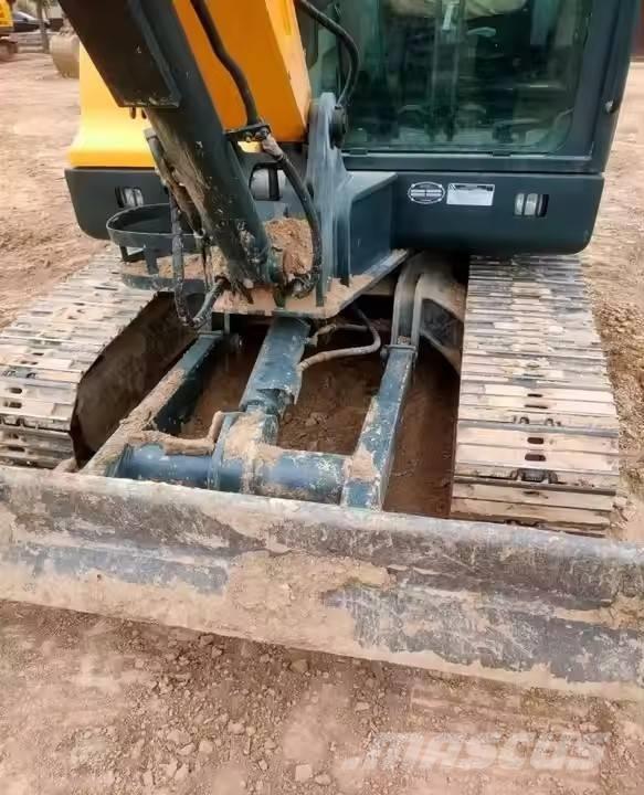 Hyundai 60VS Minibagger < 7t