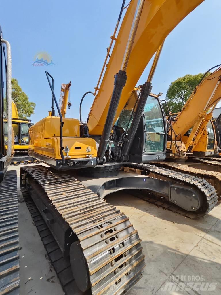 Hyundai R220LC-9S Raupenbagger