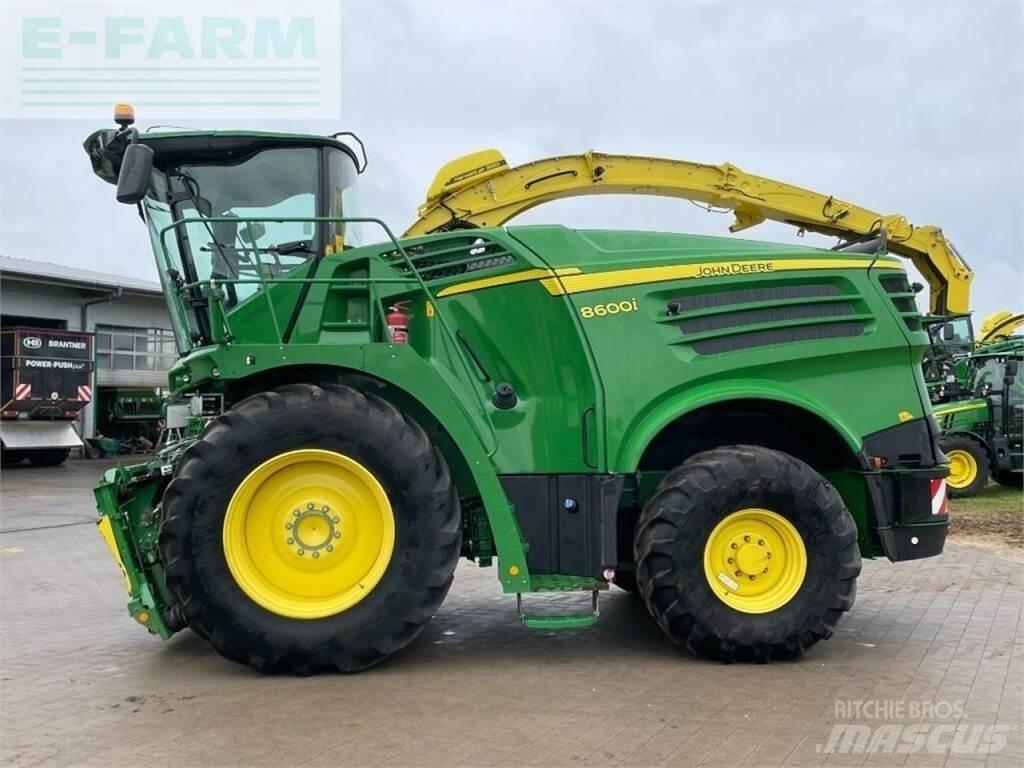 John Deere 8600 Selbstfahrende Häcksler