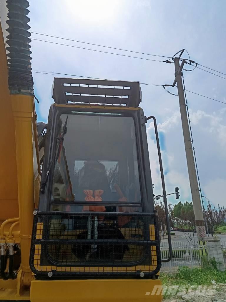 Komatsu PC 200 Raupenbagger