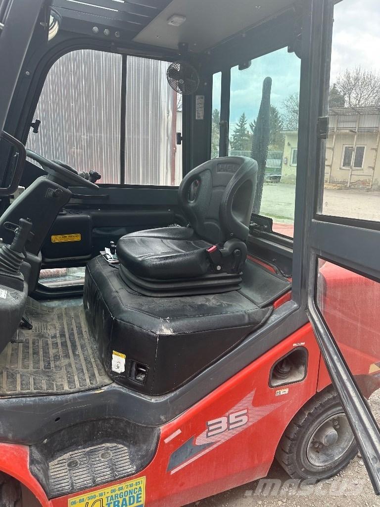 Heli CPCD 35 Diesel Stapler