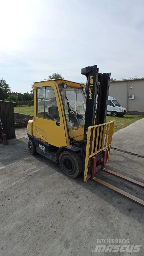 Hyster H 2.5 XT Gas Stapler