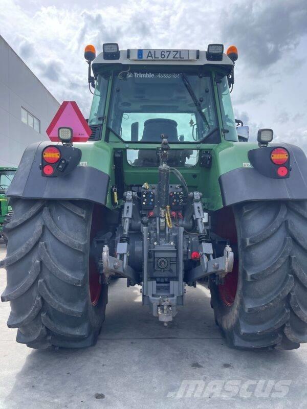 Fendt 820 Vario TMS Traktoren