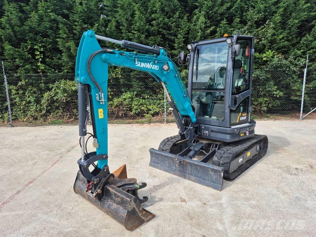 Sunward SWE 25 UF Minibagger < 7t