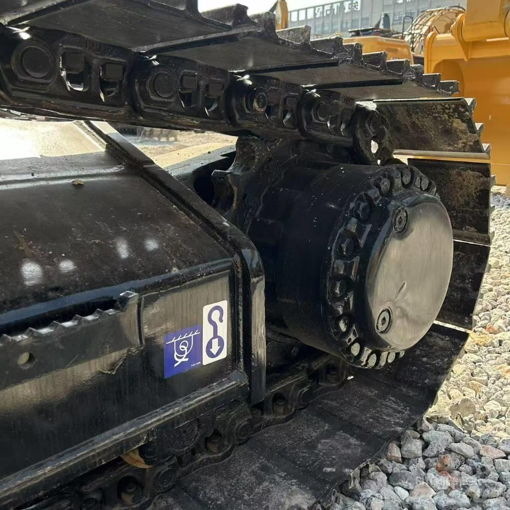 CAT 325D2L Raupenbagger