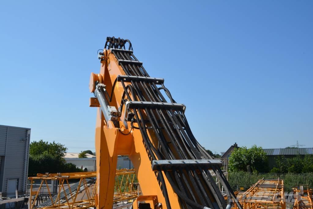 Liebherr LH 22 M Materialumschlag