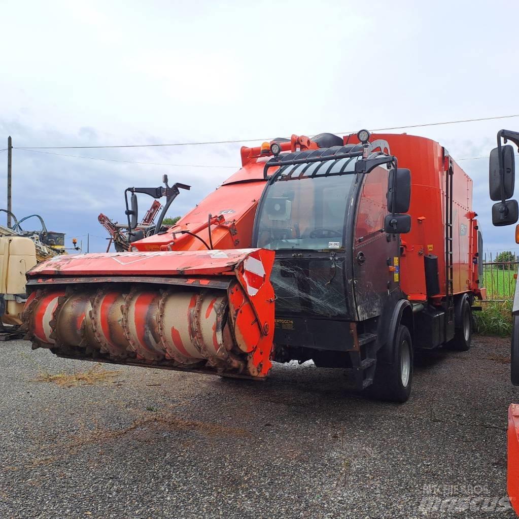 Kuhn SPW 27 Futtermischwagen