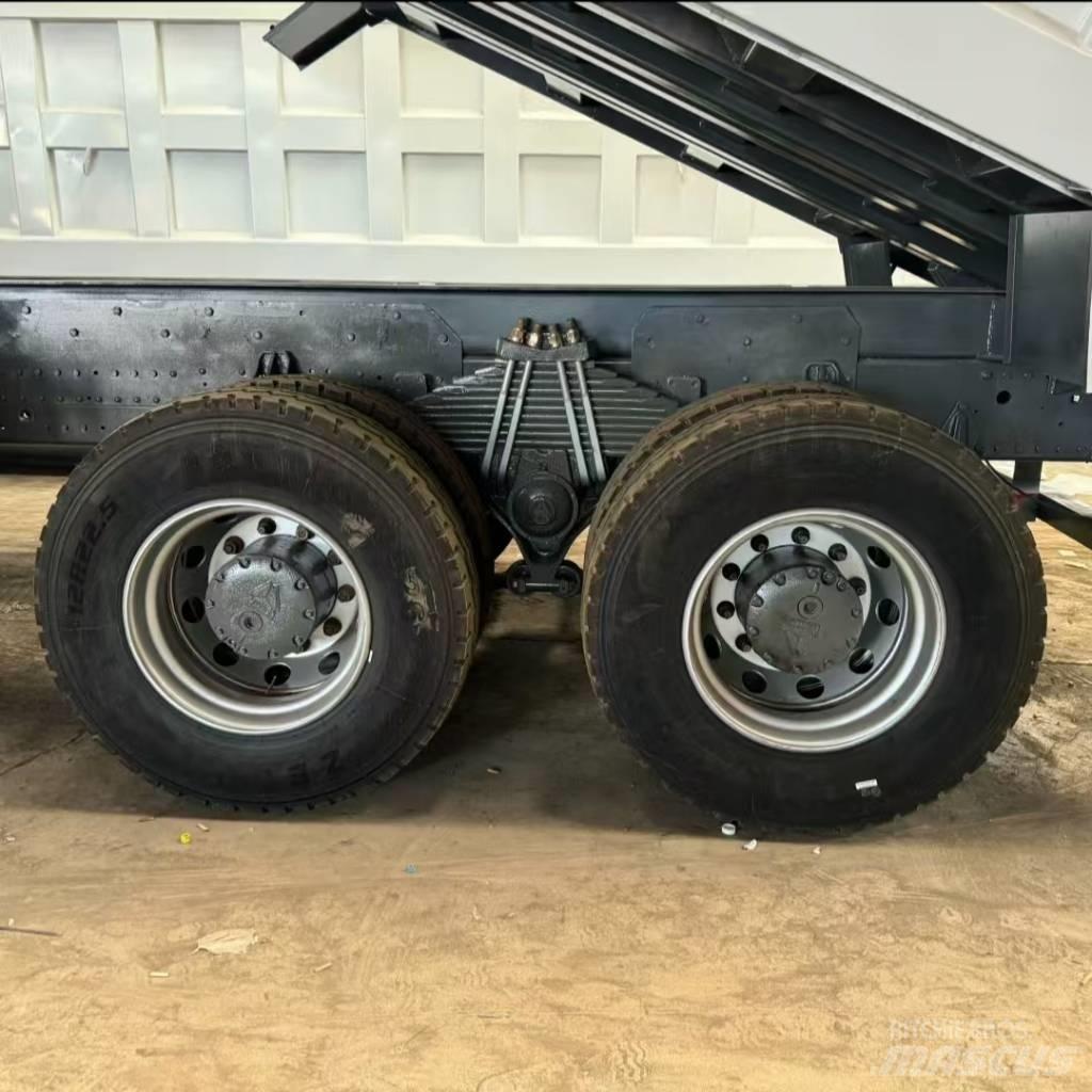 Howo 371 8x4 Kipper