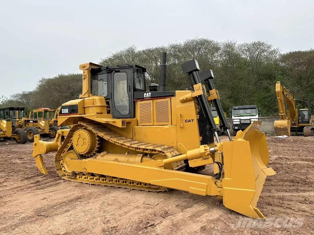 CAT D 8 R Bulldozer
