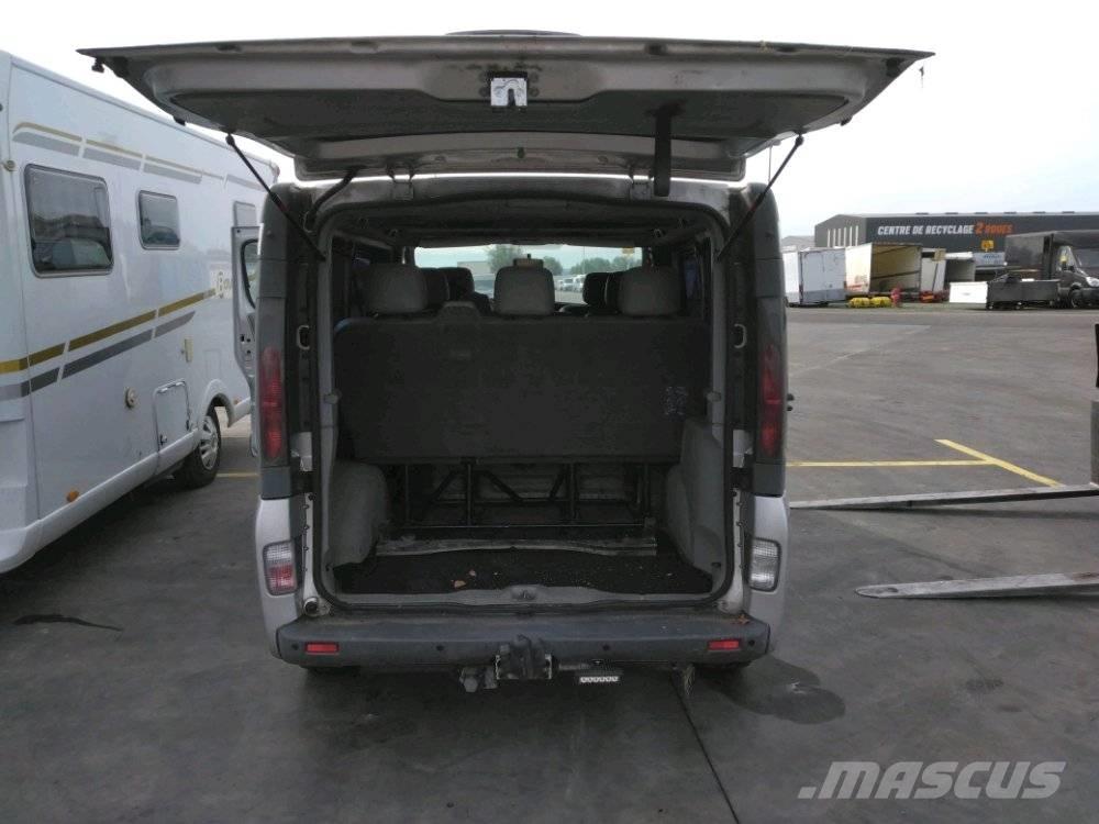 Opel Vivaro 1 Minibusse