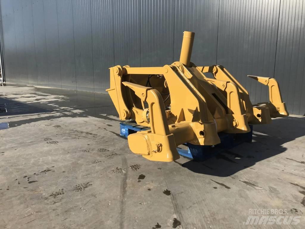 CAT 140G Aufreisser