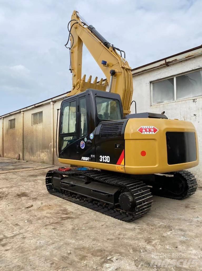 CAT 313 D Mobilbagger