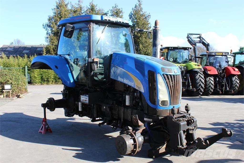 New Holland T8020 Traktoren