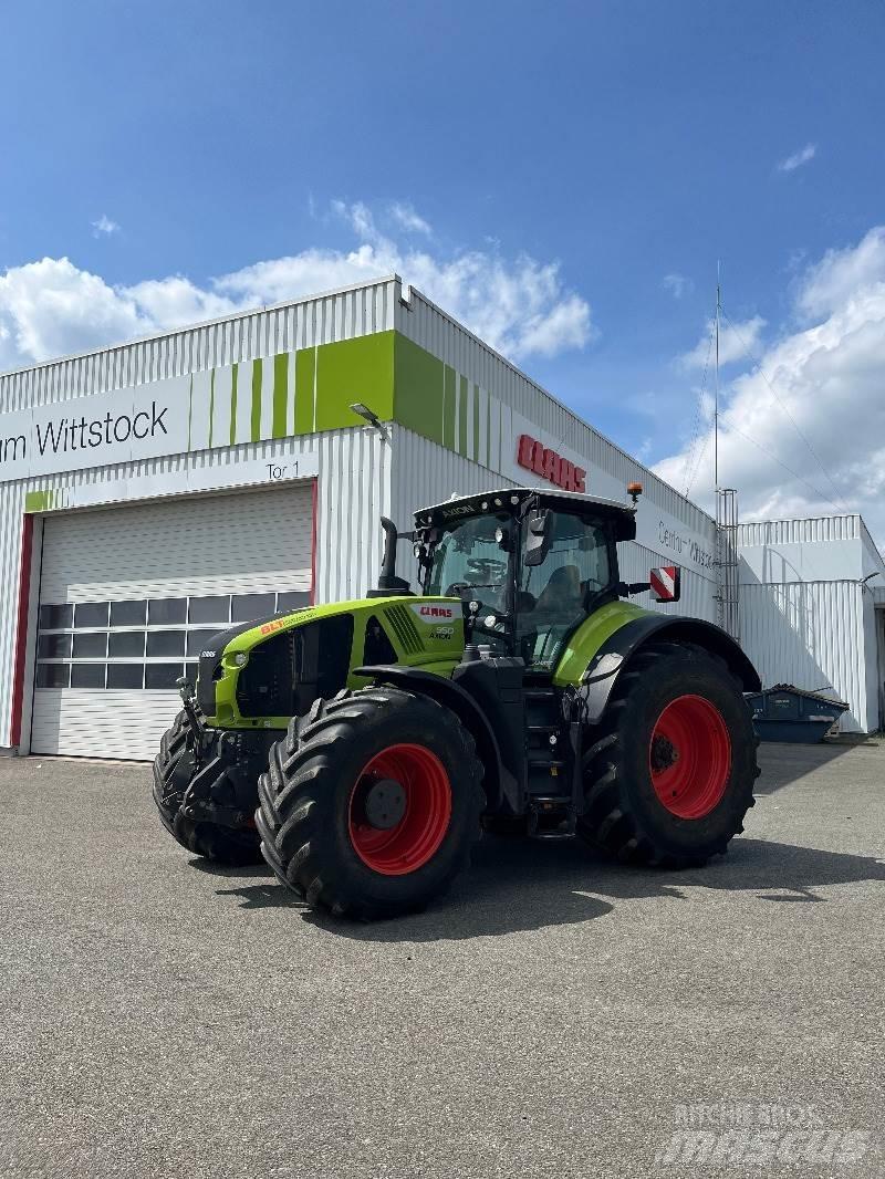 CLAAS Axion 950 Traktoren