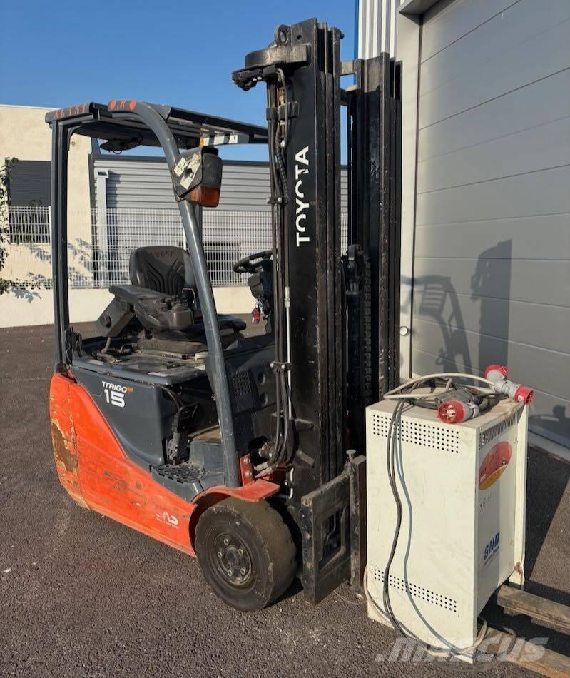 Toyota 8 FBET 15 Elektro Stapler