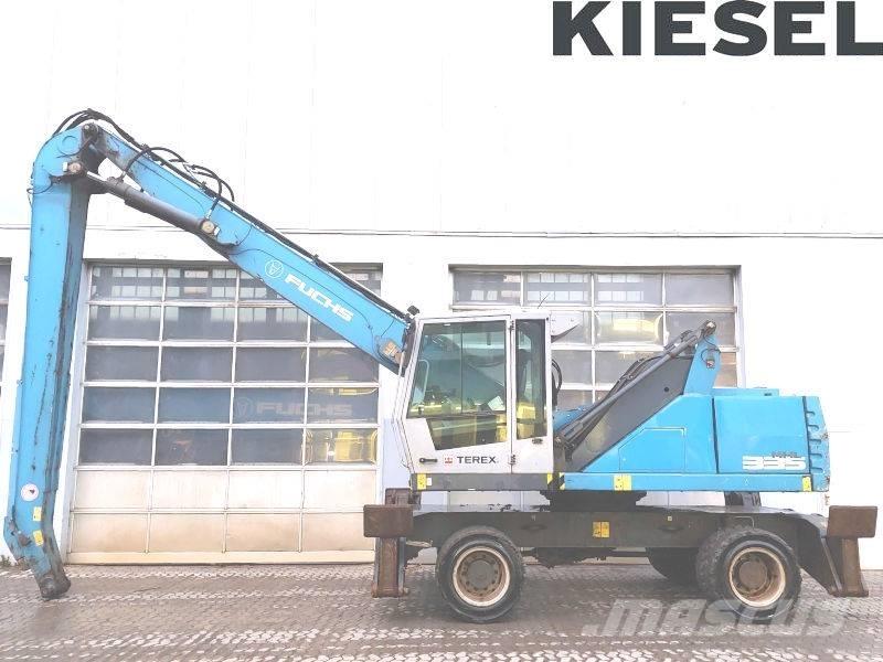 Fuchs MHL 335 E Materialumschlag