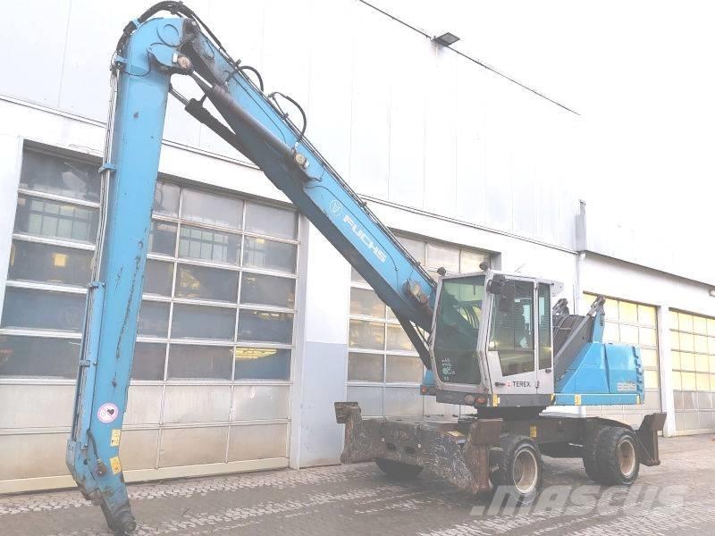 Fuchs MHL 335 E Materialumschlag