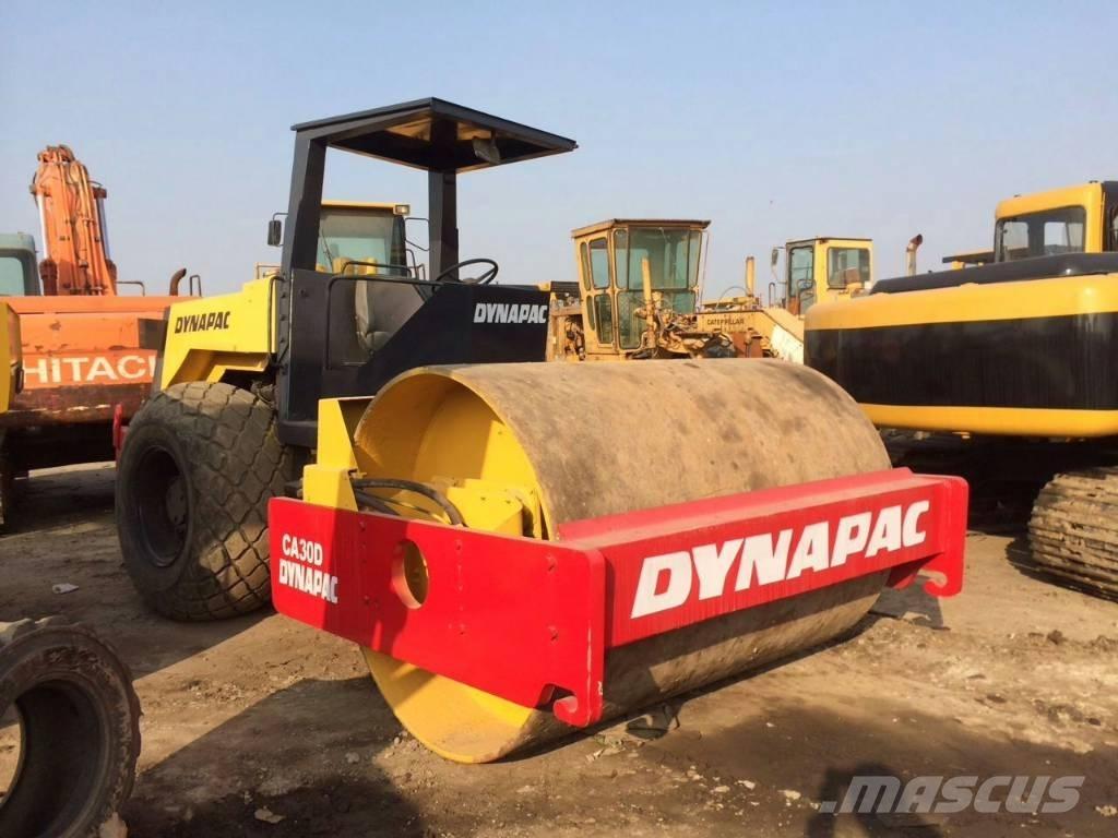 Dynapac CA 30 D Walzenzüge