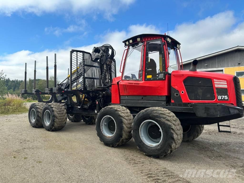 Komatsu 875 Forwarder