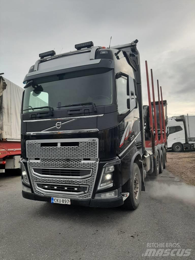 Volvo FH 16 Holzfahrzeuge