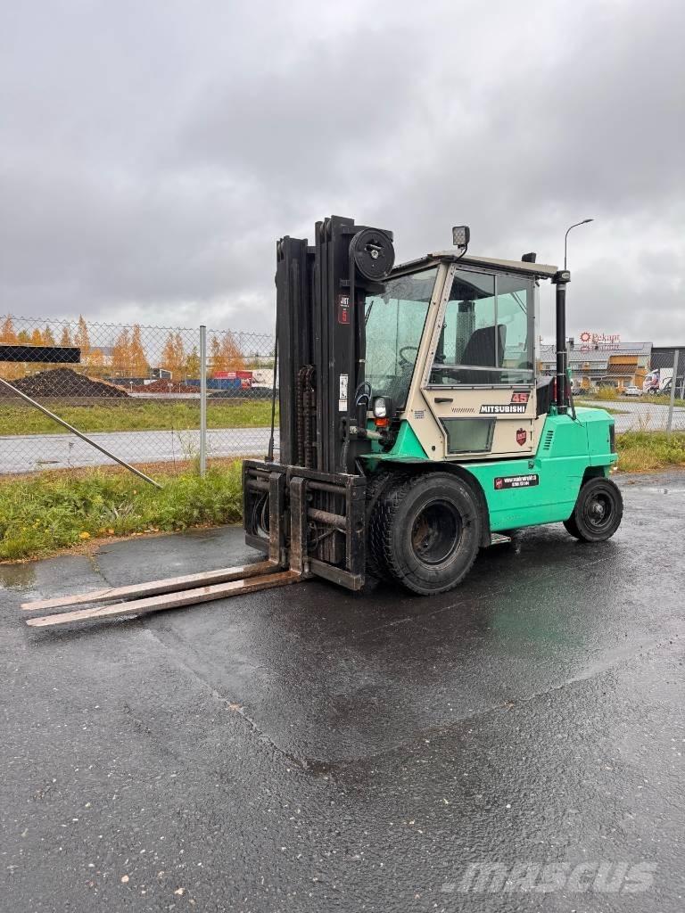 Mitsubishi FD 45 Diesel Stapler