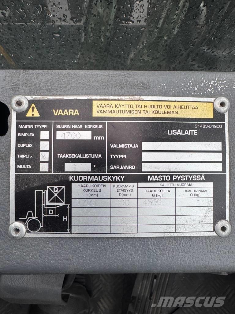 Mitsubishi FD 45 Diesel Stapler