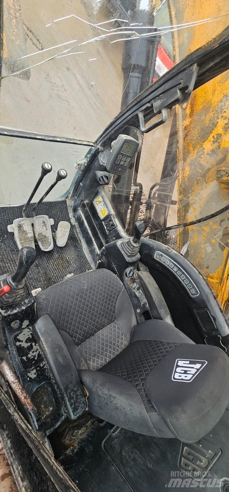 JCB JS 220 LC Raupenbagger