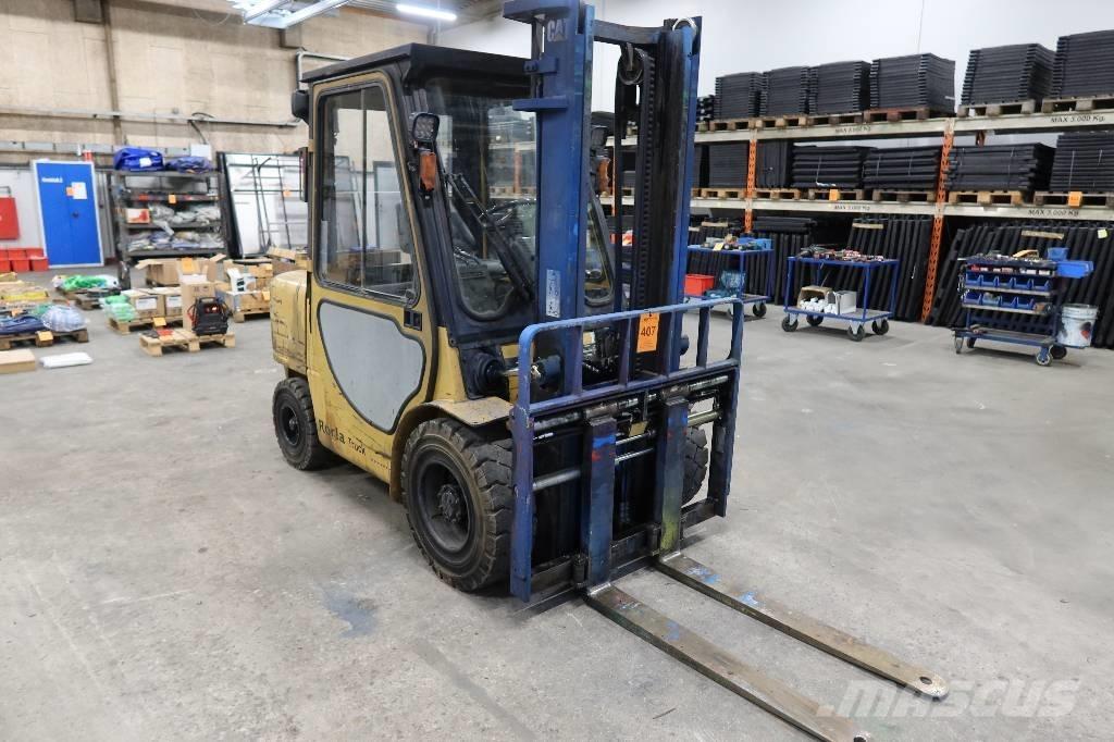 CAT TRUCK Diesel Stapler