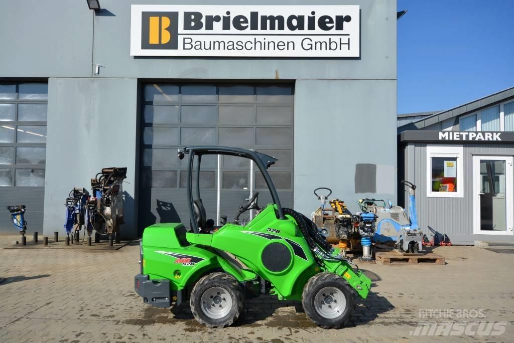 Avant 528 Minilader