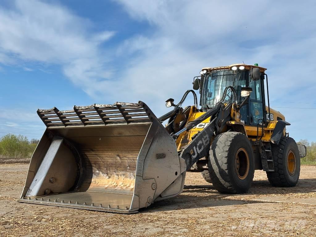 JCB 437 HT Radlader