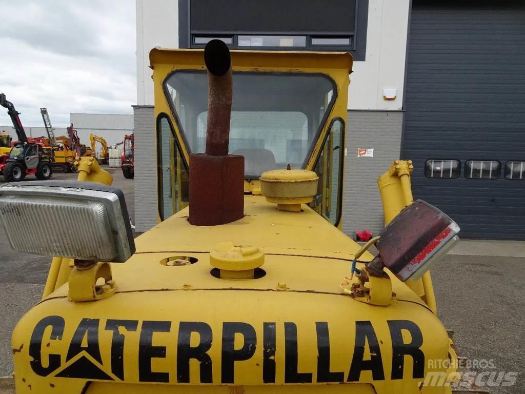 CAT D4D Bulldozer