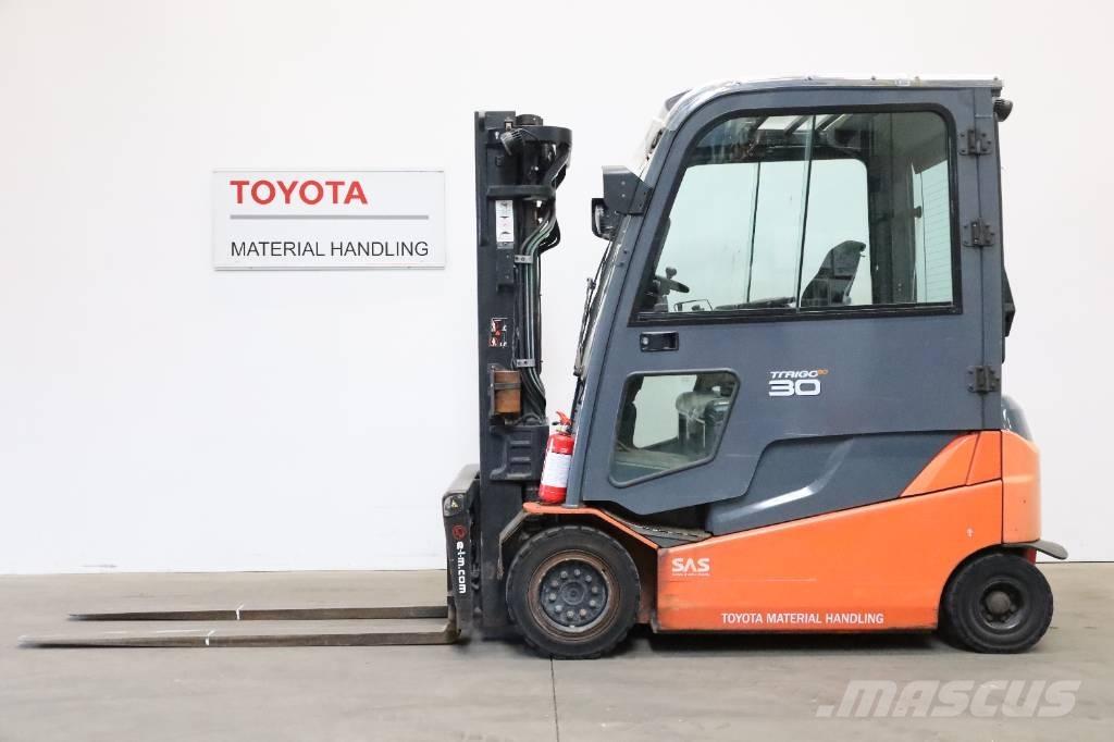 Toyota 8FBMT30 Elektro Stapler