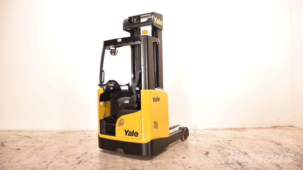 Hyster MR 14 Schubmaststapler