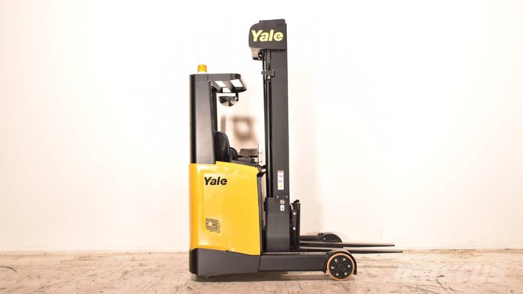 Hyster MR 14 Schubmaststapler