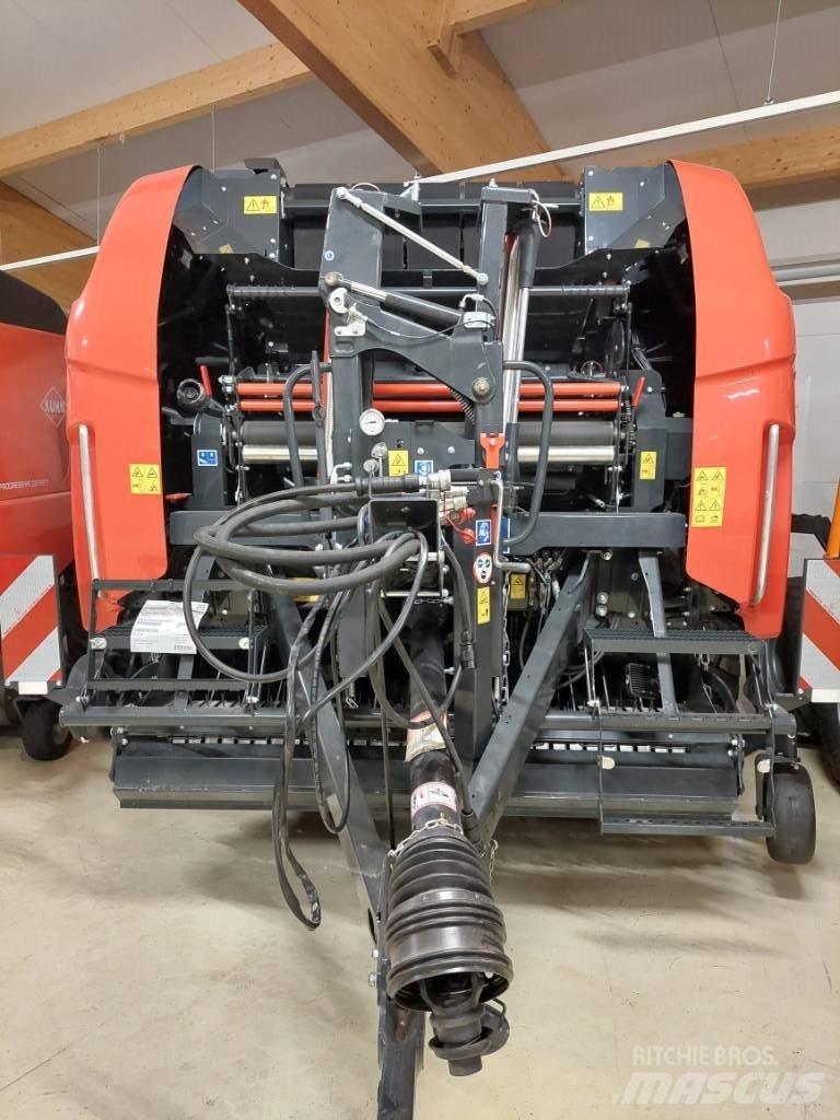 Kuhn VBP 3165 OC 23 Rundballenpressen