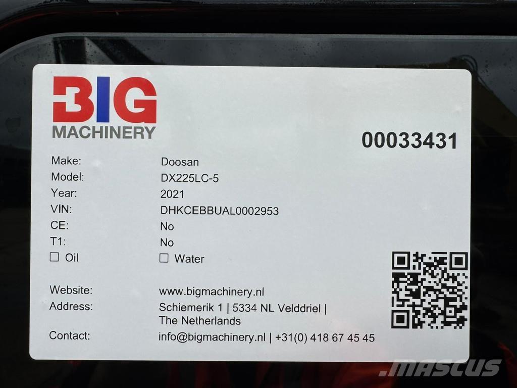 Doosan DX225LC-5 Raupenbagger