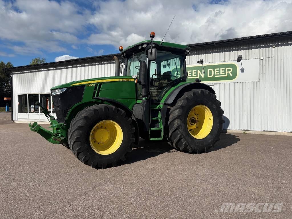 John Deere 7230 R Traktoren