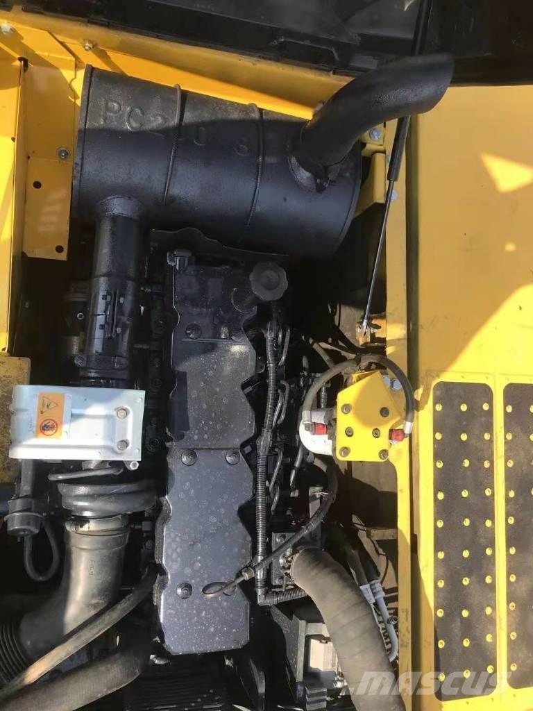 Komatsu PC 220-8 Raupenbagger
