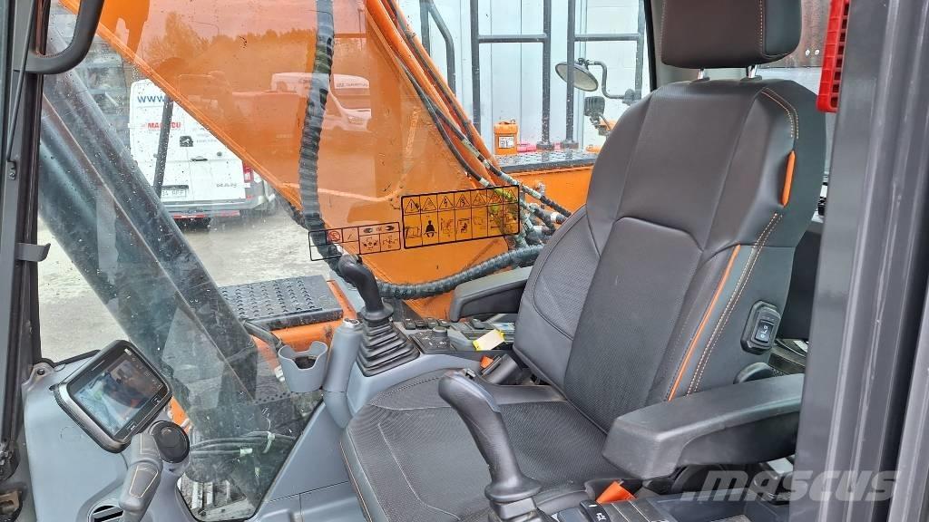 Doosan DX210LC-7 Raupenbagger