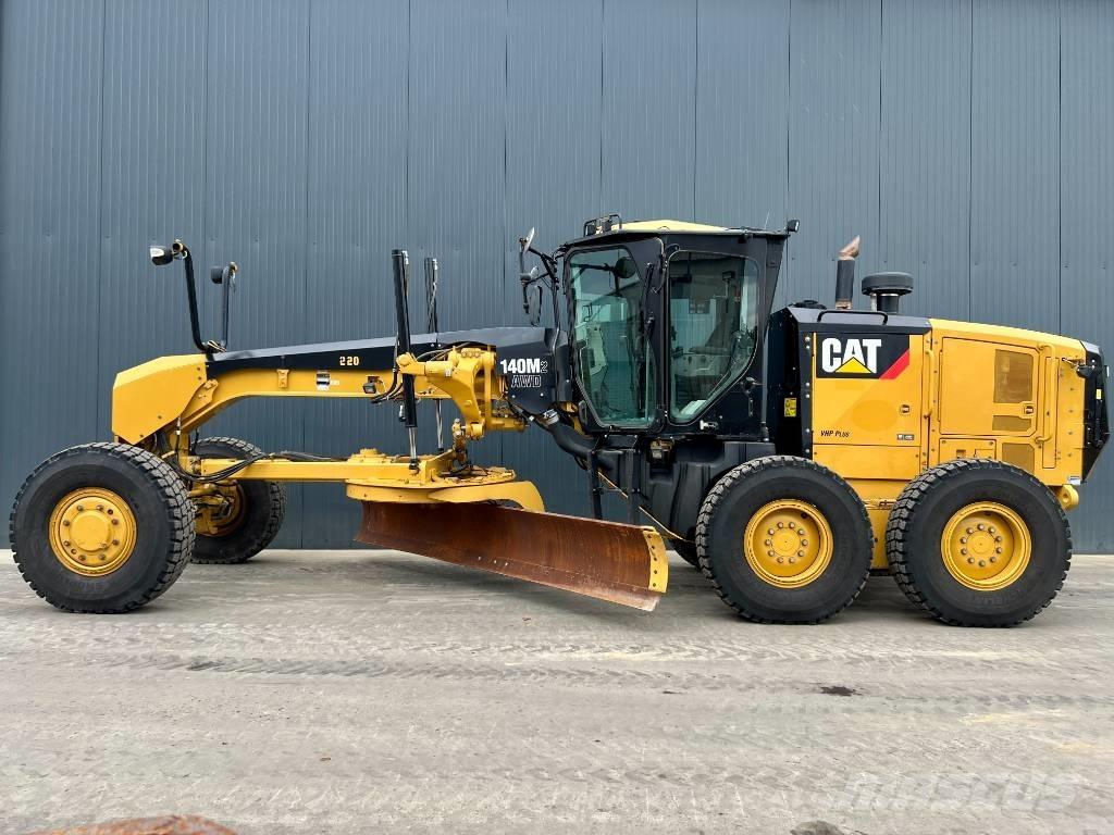 CAT 140M2 AWD Grader