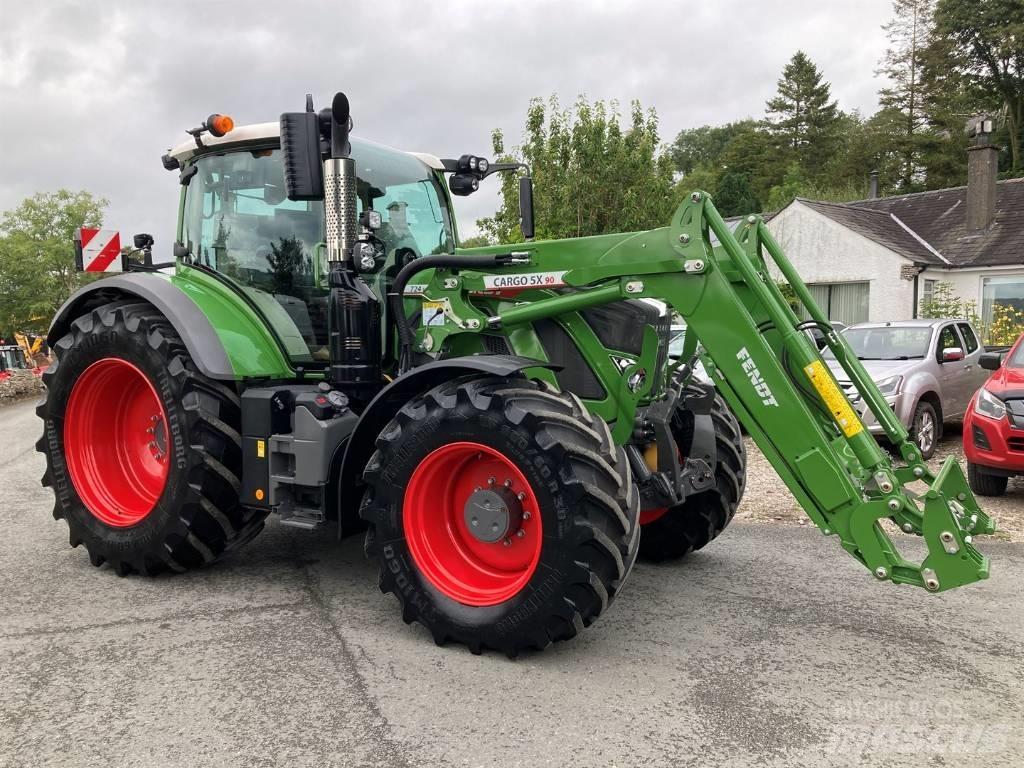 Fendt 724 Profi Plus Traktoren