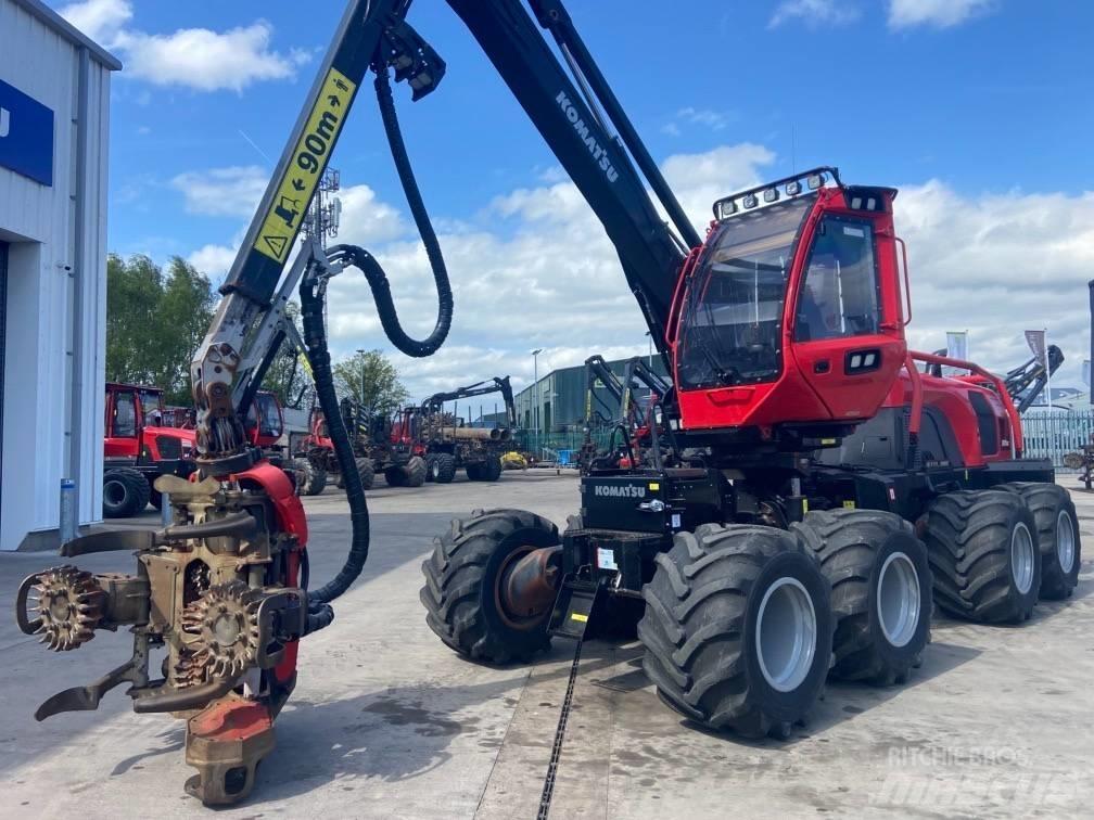 Komatsu 901XC Harvester