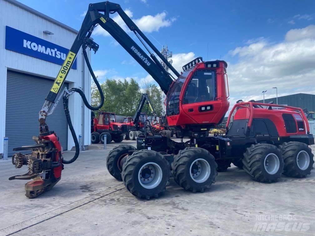 Komatsu 901XC Harvester