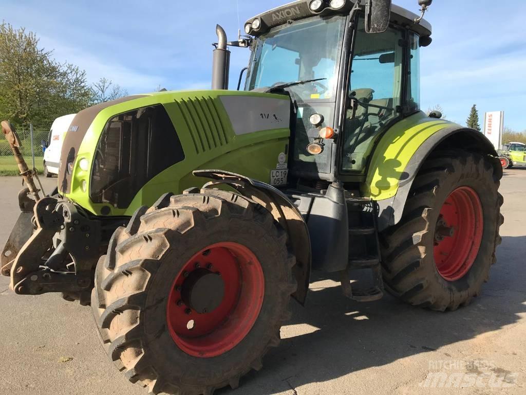 CLAAS AXION 810 Traktoren