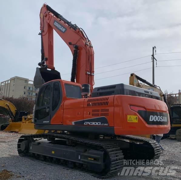 Doosan DX 300 LC-9C Raupenbagger