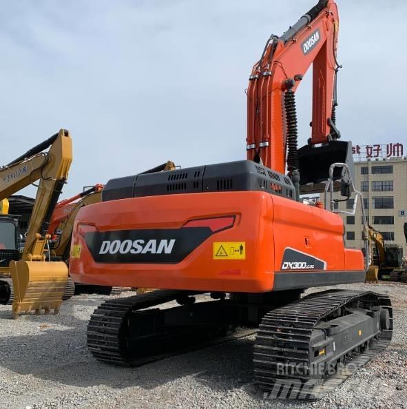 Doosan DX 300 LC-9C Raupenbagger